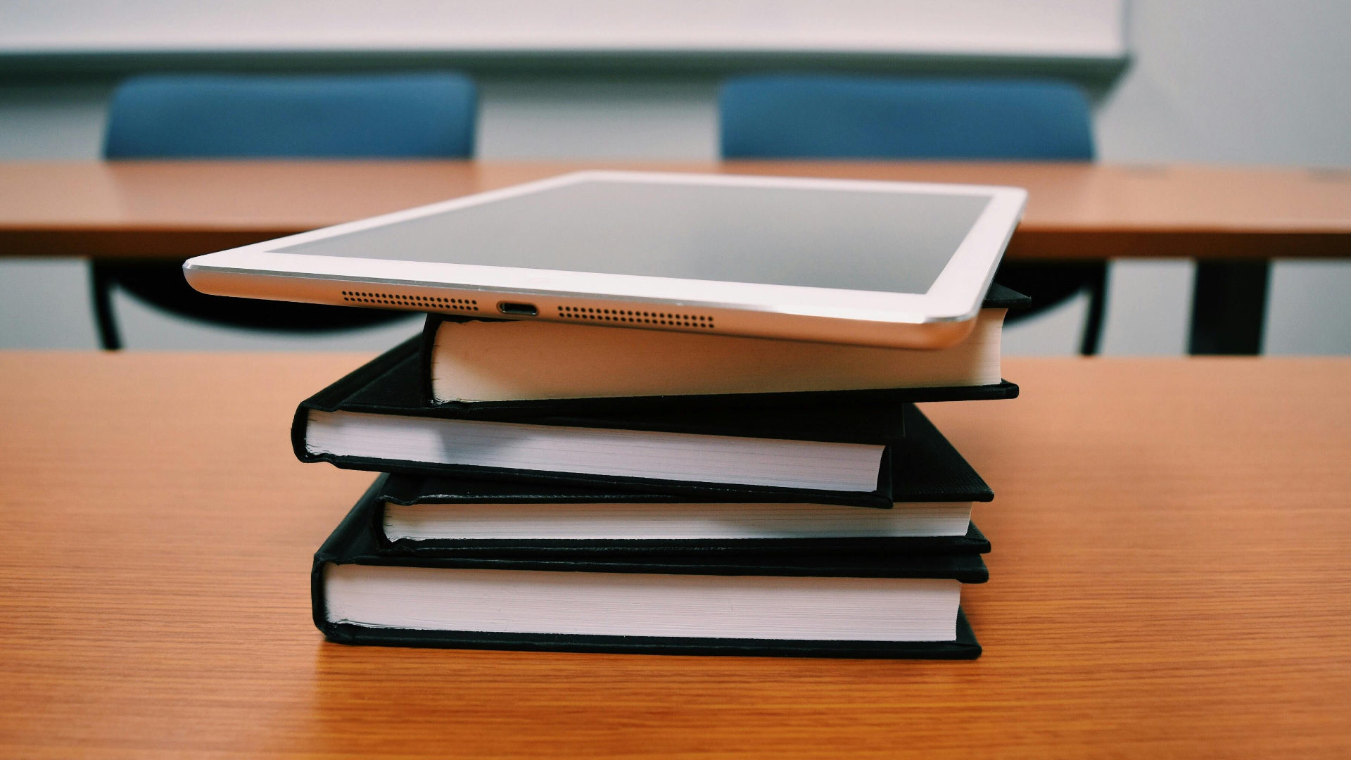 How to Use SurveyForm for E-book Lead Capture